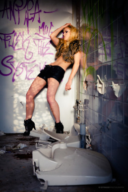 Boudoir und Aktfotos München: Lost Place Shooting #4194